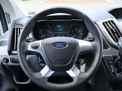 Used 2018 Ford Transit 350 148 Low Roof Wagon RWD image 17