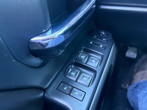 Used 2015 Chevrolet Silverado 1500 LT image 15