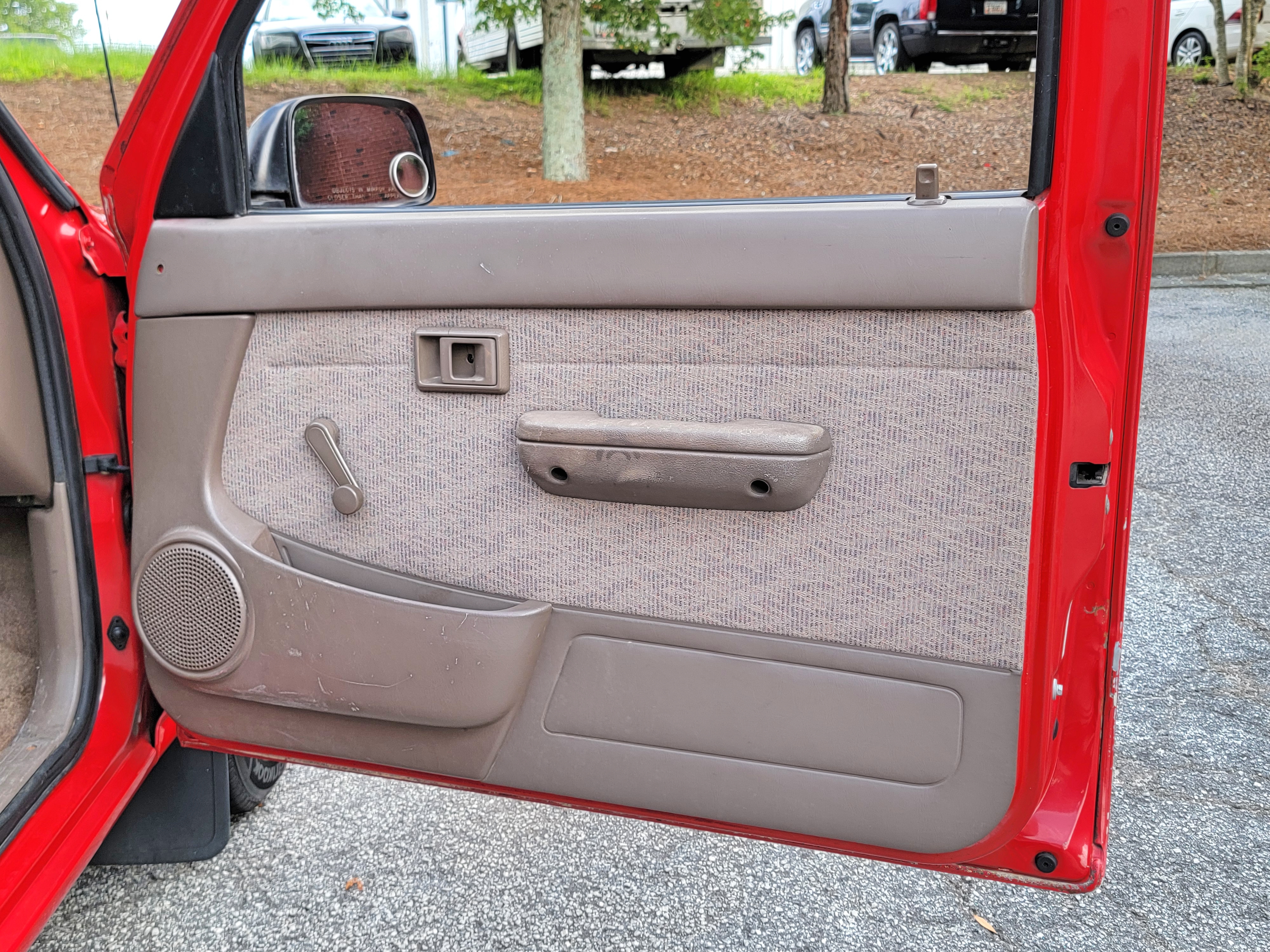 Used 1999 Toyota Tacoma 2WD Regular Cab image 43