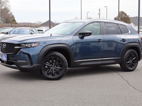 Used 2025 MAZDA CX-50 2.5 S Preferred Plus Package image 2