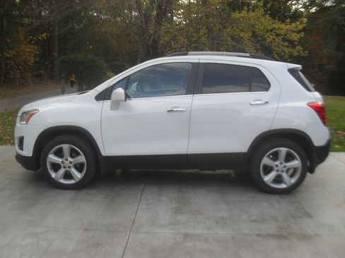 Used 2016 Chevrolet Trax LTZ image 5