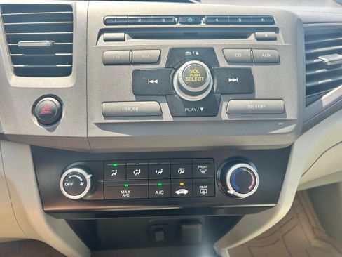 Used 2012 Honda Civic Natural Gas image 13