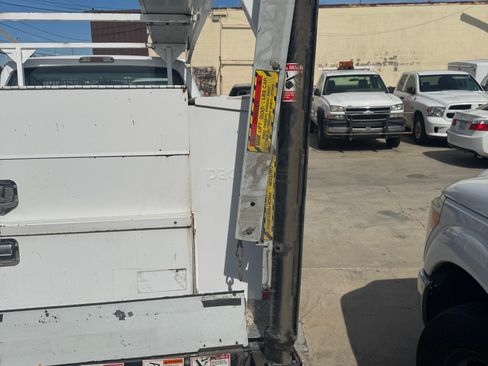 Used 2008 Ford F350 XL image 12