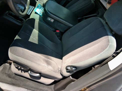 Used 2004 Dodge Ram 1500 Truck SLT image 30