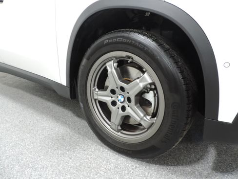 Used 2023 BMW X1 xDrive28i image 13