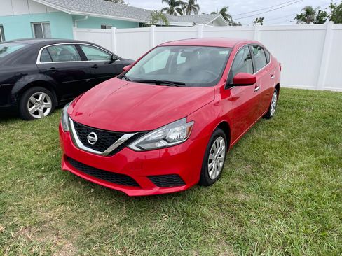 Used 2016 Nissan Sentra SV image 3