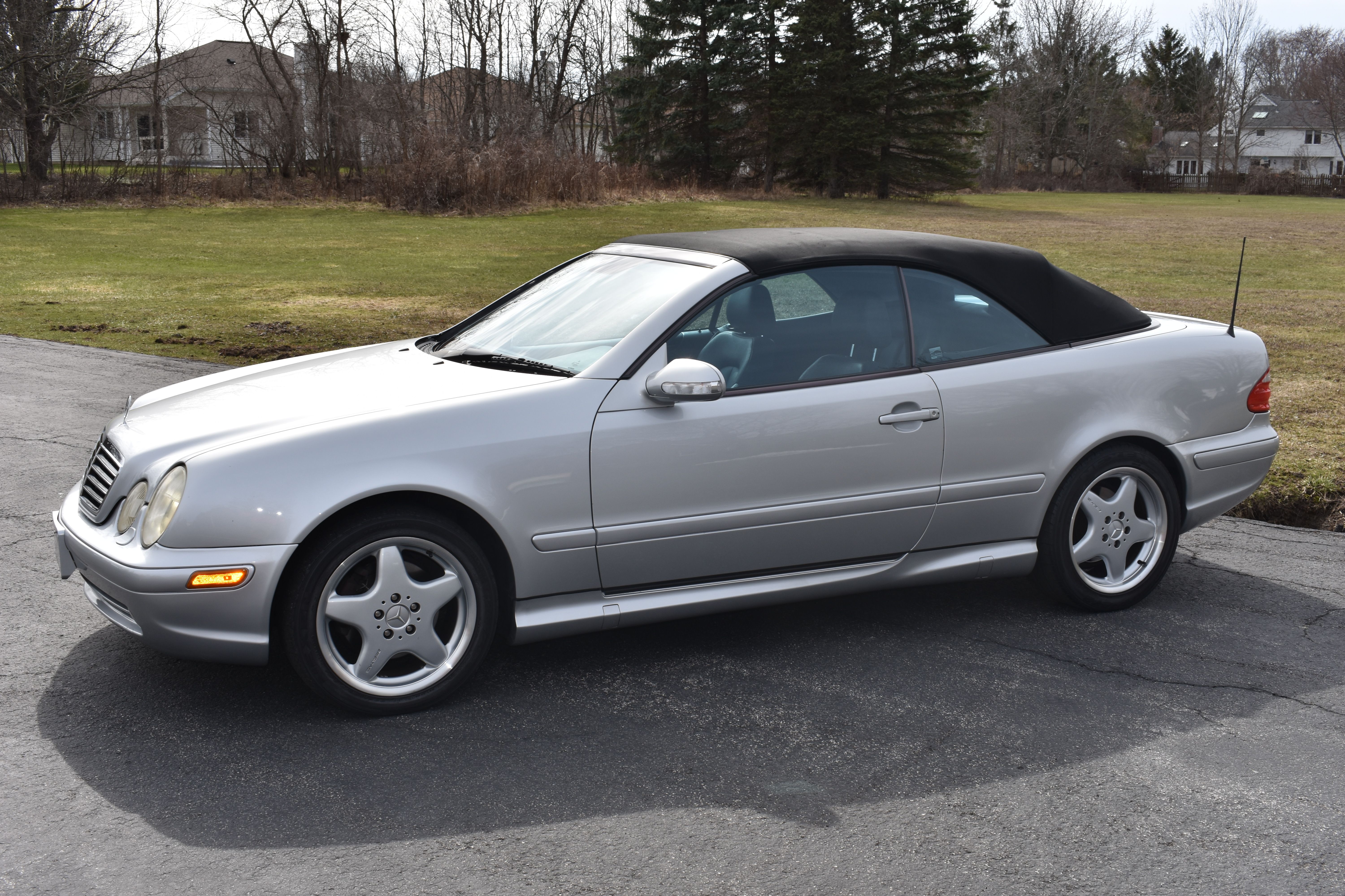 Used 2001 Mercedes-Benz CLK 430 Cabriolet image 3
