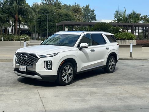 Used 2020 Hyundai Palisade SEL image 2