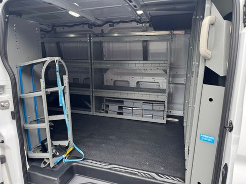 Used 2022 Ford Transit 150 130 Low Roof AWD image 4