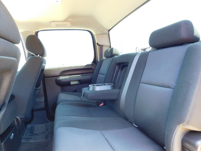 Used 2012 Chevrolet Silverado 1500 2WD Crew Cab LT image 16