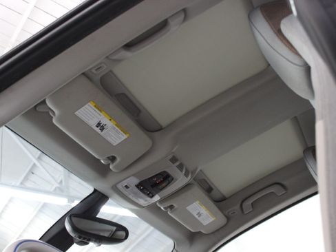 Used 2021 BMW i3 image 26