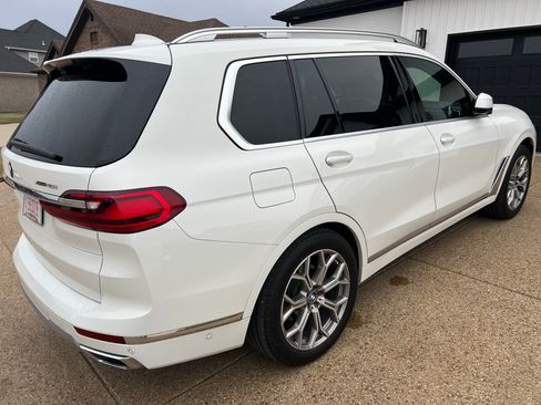 Used 2022 BMW X7 xDrive40i image 11