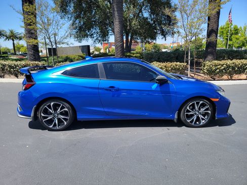 Used 2017 Honda Civic Si Coupe image 1