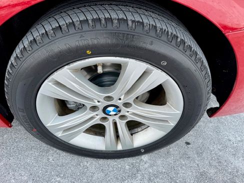 Used 2018 BMW 330i xDrive image 9