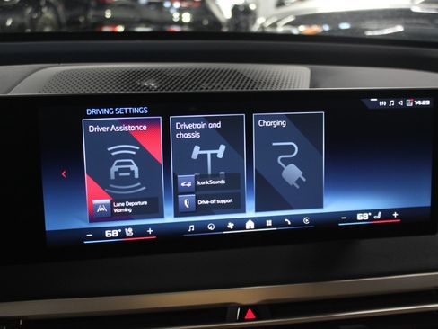 Used 2024 BMW iX M60 AWD/4WD image 24