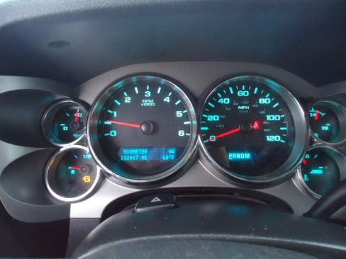 Used 2010 GMC Sierra 1500 SLE image 22