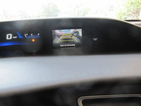 Used 2015 Honda Civic LX image 16