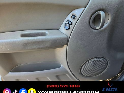 Used 2007 Jeep Liberty 4WD Sport image 14