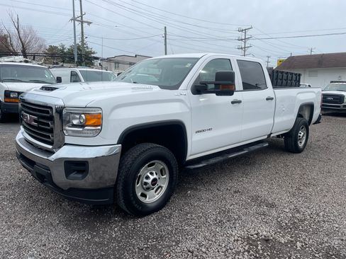 Used 2019 GMC Sierra 2500 image 1