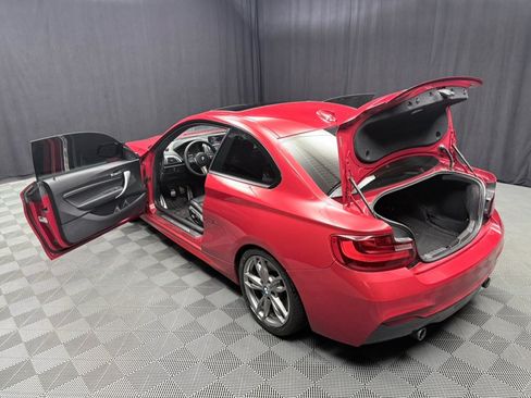 Used 2014 BMW M235i Coupe RWD image 19