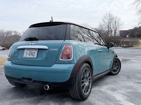 Used 2010 MINI Cooper image 12