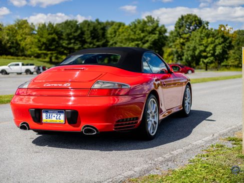 Used 2004 Porsche 911 Carrera 4S Cabriolet AWD/4WD image 48