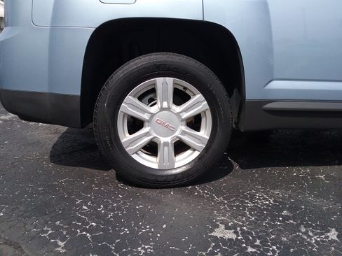 Used 2014 GMC Terrain SLE image 28