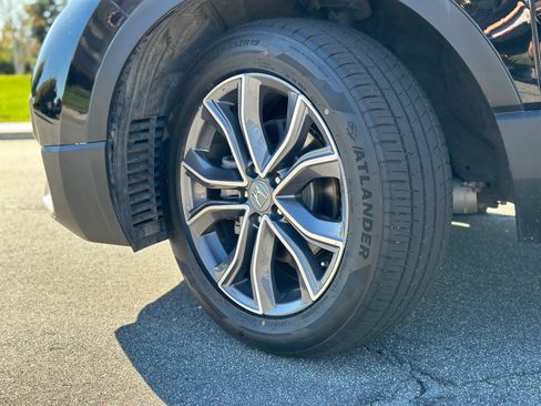 Used 2022 Honda CR-V Touring image 19