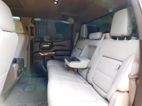 Used 2021 Chevrolet Silverado 1500 RST image 20
