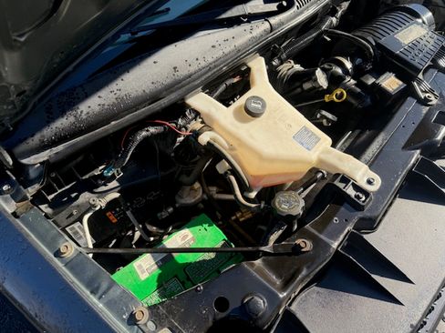 Used 2015 Chevrolet Express 2500 LS image 22