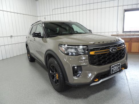 Used 2026 Ford Explorer 4WD Tremor image 8