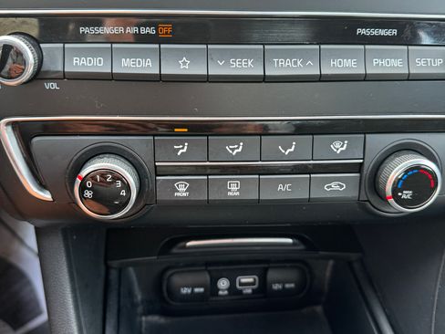 Used 2020 Kia Optima LX image 18