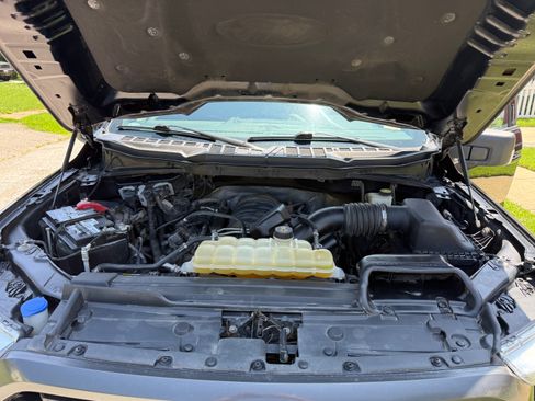 Used 2021 Ford F150 4x4 SuperCrew image 16