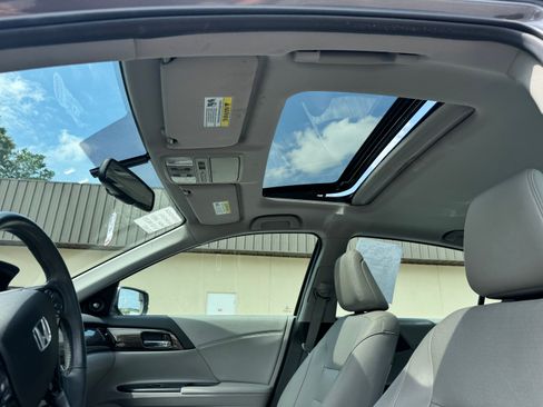 Used 2016 Honda Accord EX-L Sedan image 20