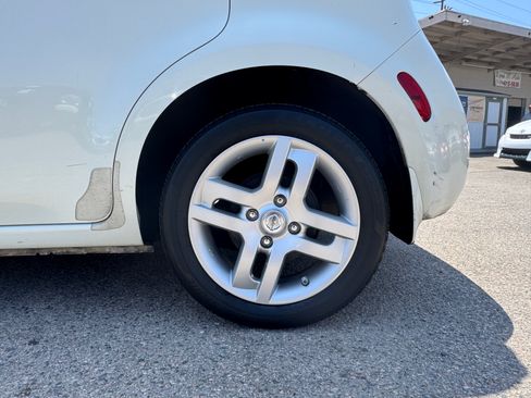 Used 2010 Nissan Cube 1.8 SL FWD image 15