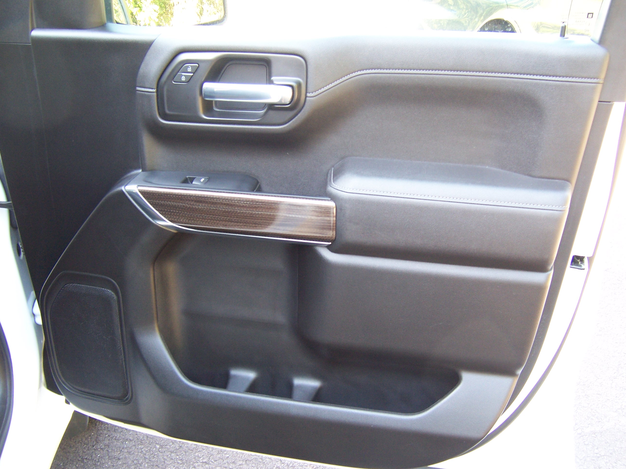 Used 2021 Chevrolet Silverado 1500 RST AWD/4WD image 18