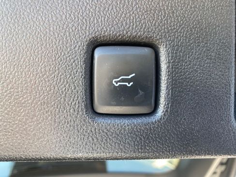 Used 2024 Ford Escape Active image 22