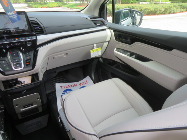 Used 2026 Honda Odyssey Touring image 23