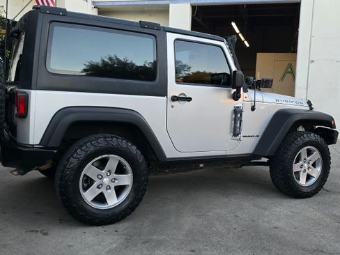 Used 2012 Jeep Wrangler Rubicon image 7