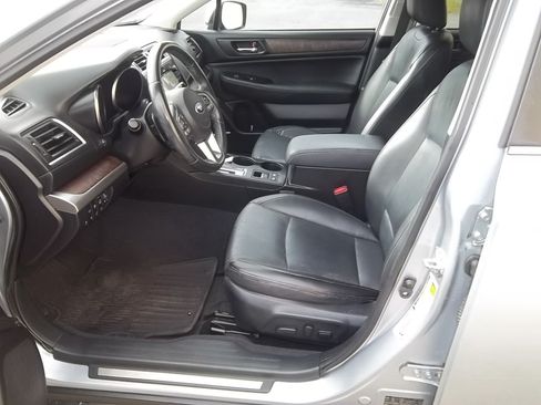 Used 2017 Subaru Outback 2.5i Limited image 25