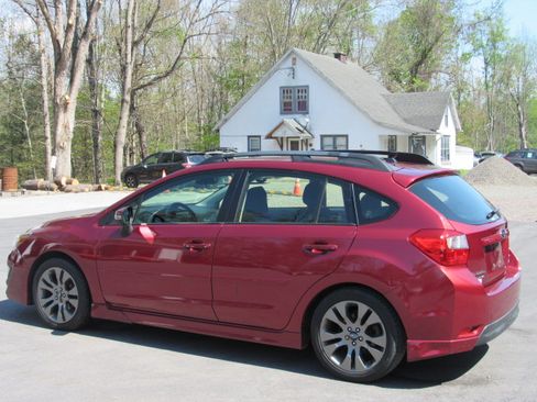 Used 2015 Subaru Impreza 2.0i Sport Premium Hatchback AWD/4WD image 4