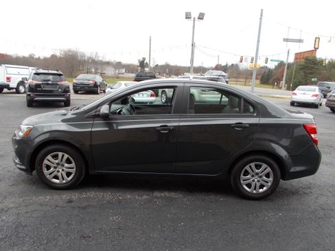 Used 2017 Chevrolet Sonic LS image 8