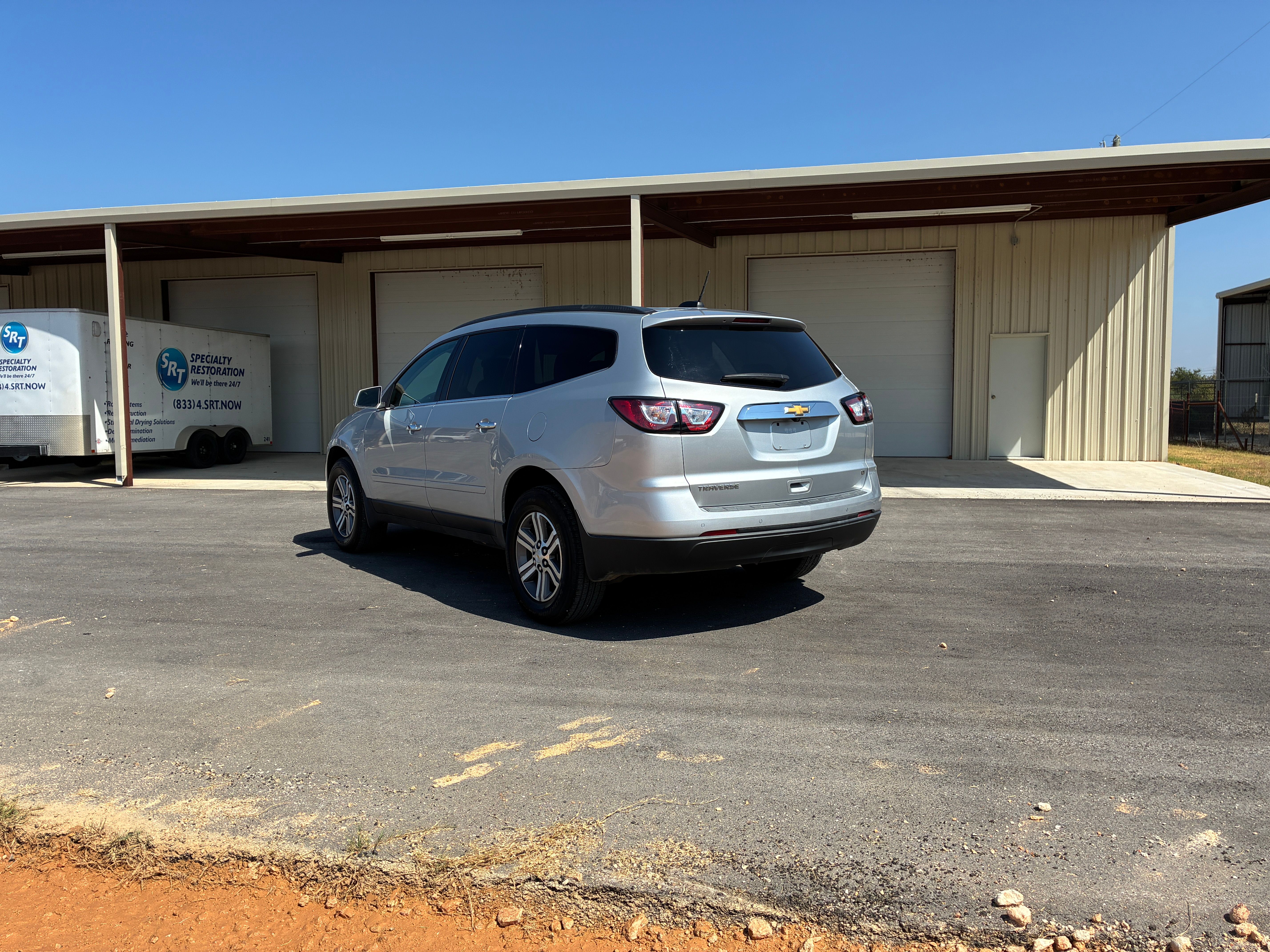 Used 2017 Chevrolet Traverse FWD LT w/ 1LT image 3