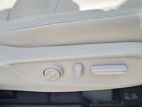 Used 2025 Honda Odyssey EX-L image 26