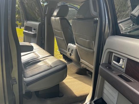 Used 2010 Ford F150 Platinum image 13