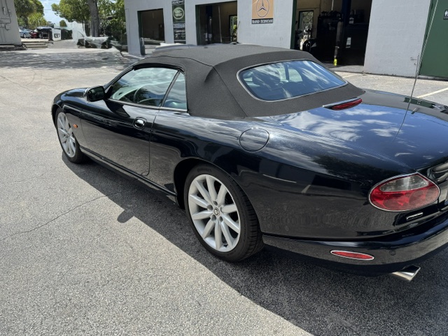 Used 2005 Jaguar XK8 Convertible RWD image 7