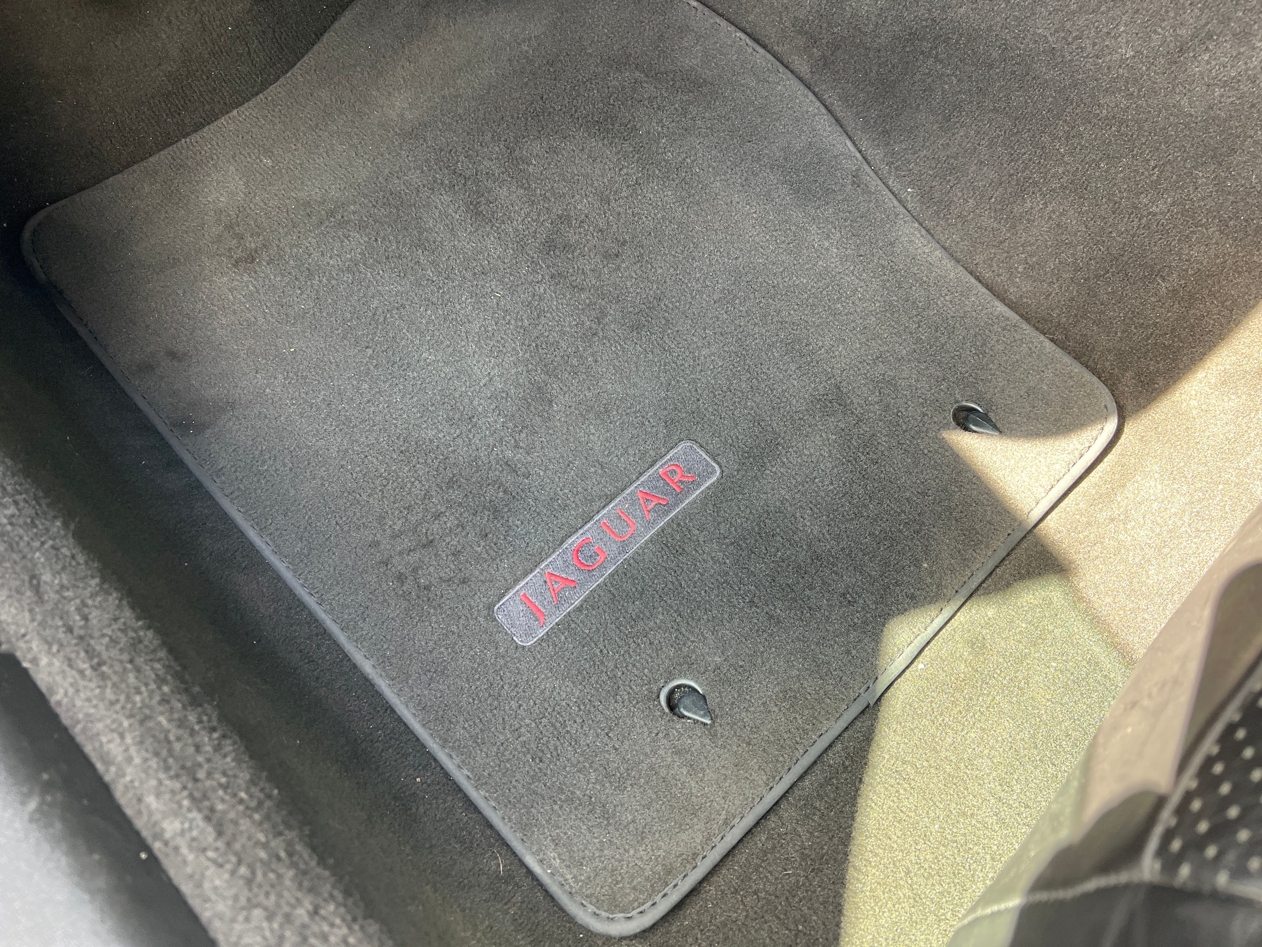 Used 2013 Jaguar XK R Coupe RWD image 11