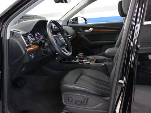 Used 2023 Audi Q5 2.0T Premium image 17