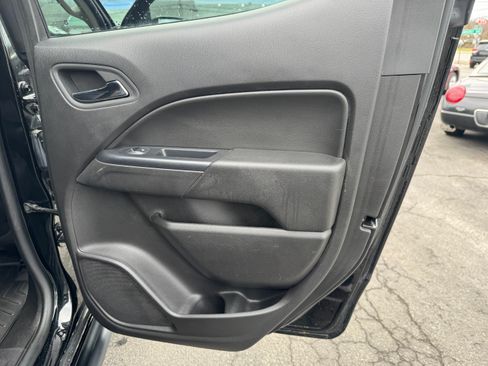 Used 2017 Chevrolet Colorado ZR2 image 17