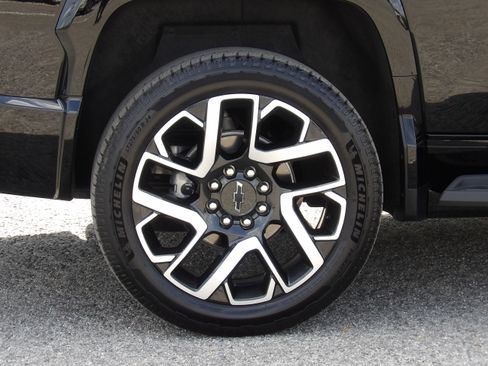 Used 2024 Chevrolet Silverado EV RST image 15